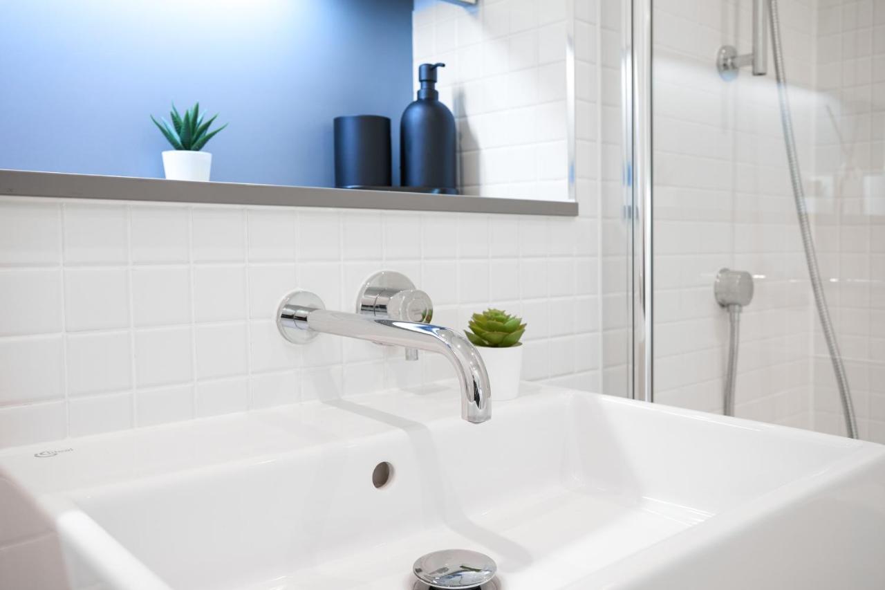 Morden Lovely 3Bedroom Apartment London Abbey Wood 외부 사진